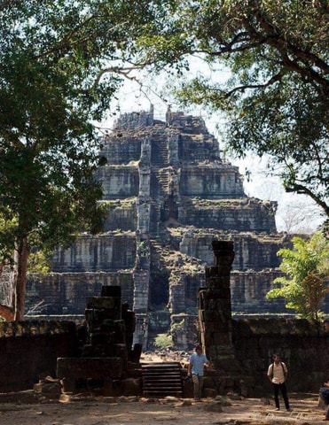 Koh Ker & Beng Mealea Temple Guided Tour