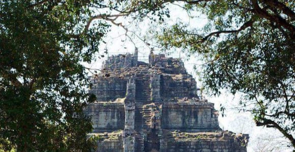 Koh Ker & Beng Mealea Temple Guided Tour