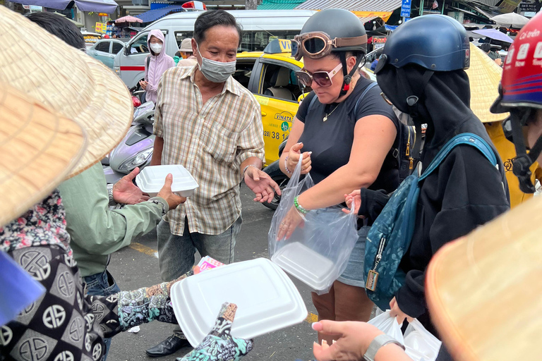 Privétour met kookles en vrouwelijke gids in Ho Chi Minh