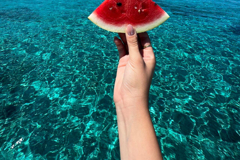 Blue Lagoon (Akamas) Bus & Boat Tour from Paphos