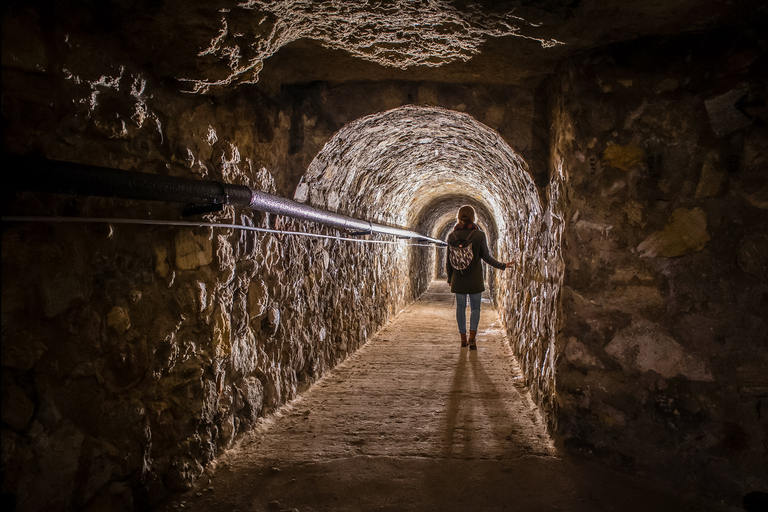 Boedapest: wandeltocht grotten van Boeda