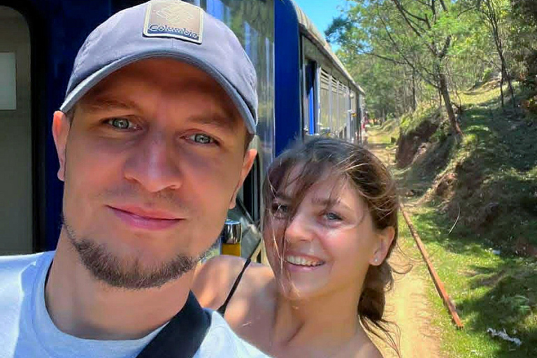 Kandy to Ella: Go by Car to Nanuoya & take the Train to Ella Kandy to Nanuoya Drop By Car & Ella Train Ride (05)