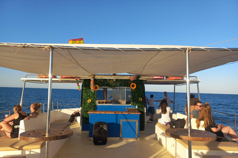 Valencia: Catamaran cruise bij zonsondergang of overdag met drankjeValencia: Dagtocht met catamaran en drankje