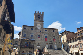 Cortona: Guided Walking Tour