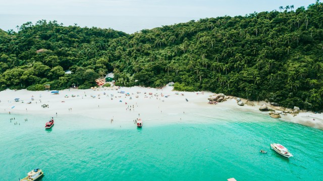 Visit Campeche Island Live the small paradise riches! in Praia do Saquinho