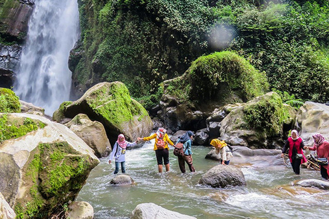 Mount Merapi 4WD Jeep Tour & Kedung Kayang Waterfall Tour