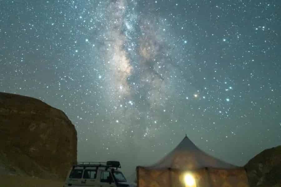 Hurghada: Sternegucken in der Wüste, Kamel, Abendessen & Smart-Teleskop. Foto: GetYourGuide