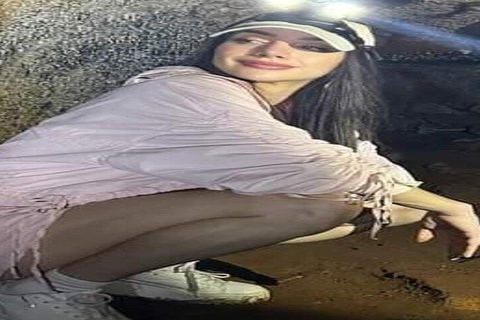 Santa Cruz: Giant Tortoise Watching and Lava Tunnels Tour