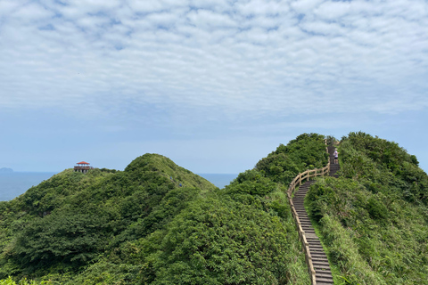 Keelung & New Taipei Instagram Photo Tour with Night Market