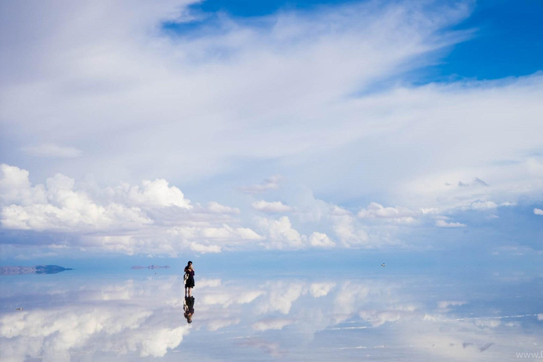 From San Pedro de Atacama: Uyuni Salt | Shared Service 3D/2N