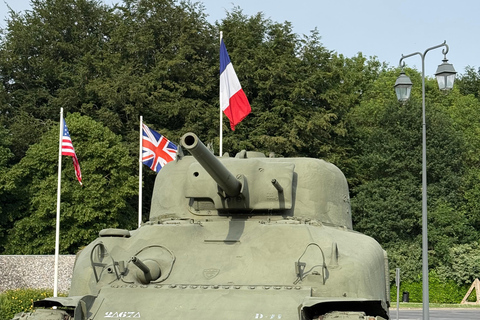 Paris: Normandy D-Day, Omaha Beach & American Cemetery Paris: Normandy D-Day Round-Trip Experience