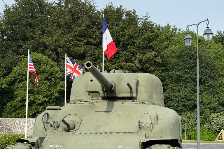 Paris: Normandy D-Day, Omaha Beach & American Cemetery Paris: Normandy D-Day Round-Trip Experience