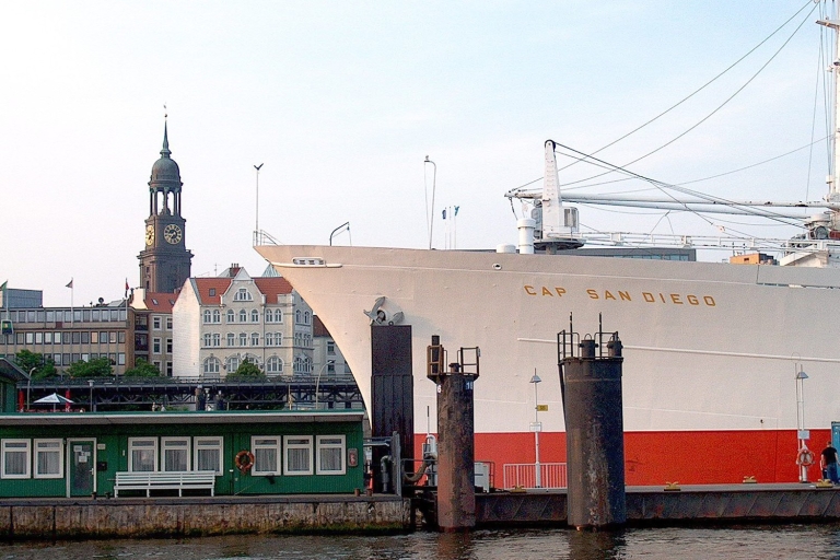 Traditionele boottocht door de haven in HamburgNiet-resititueerbaar: traditionele haventour in Hamburg