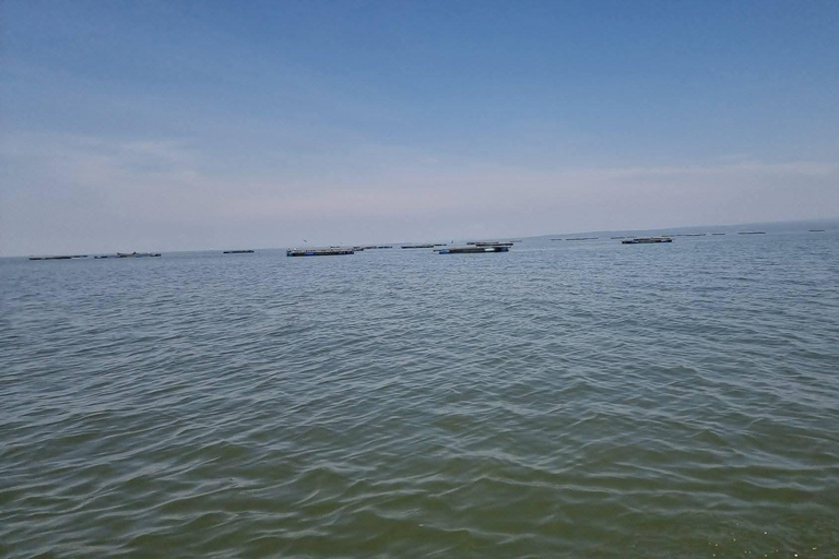 Lake Victoria Fishing Trip with Local Crew