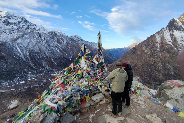 Pokhara: 6-tägiger Langtang TrekPokhara: 6-tägiges Langtang Trek Servicepaket