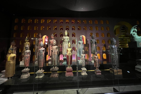 Siem Reap: Angkor National Museum Entry Ticket with Tuk-Tuk