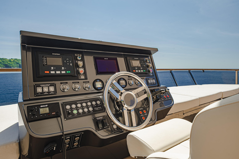 Phuket:Phi Phi Island with Premium Buffet & DJ by Noah Yacht