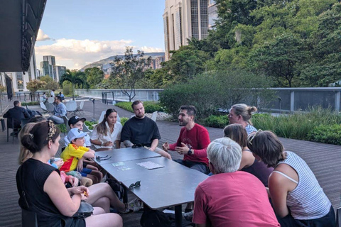 Medellín : plus qu'Escobar Visite guidée à piedMedellín : visite guidée à pied au-delà d'Escobar