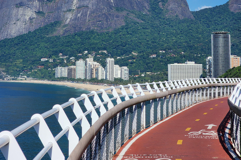 Rio de Janeiro: Running Sports Photoshoot Rio de Janeiro: Sports Photo Shoot – Running in Urca