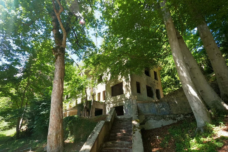 Zagreb: Urbex Adventure – Abandoned Sanatorium + Forest Hike