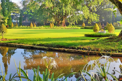 De Jacarta : Jardim Botânico, Cachoeiras, Vistas Naturais