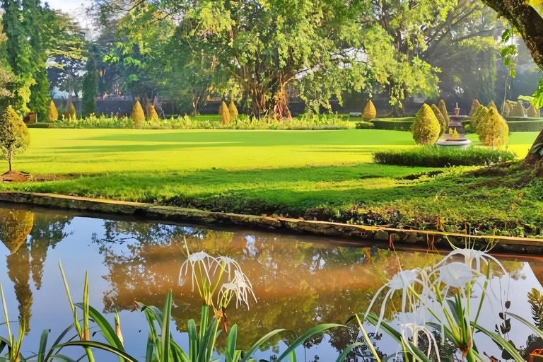 De Jacarta : Jardim Botânico, Cachoeiras, Vistas Naturais