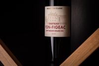 Visita e degustando Château Yon-Figeac Grand Cru Classé - Housity