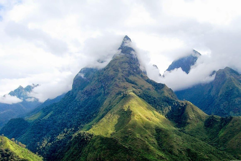 From Hanoi: Explore Sapa &amp; Fansipan Mountain For 2 DaysPrivate Tour With A Private Car Transfer &amp; 5-Star Hotel