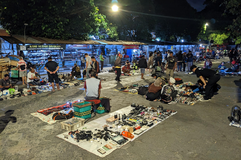 Street Food Tasting by Walking