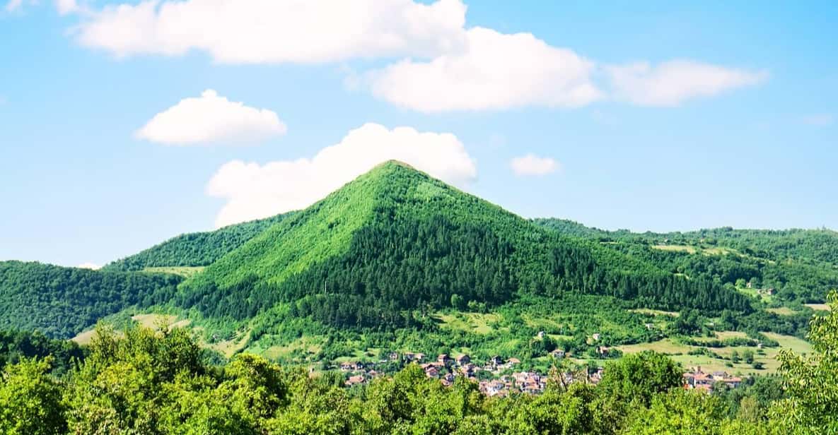Pyramide De Bosnie La Plus Grande Pyramide Du Monde de Sarajevo 