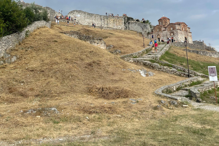 Excursão privada de 4 dias pela Albânia de norte a sul