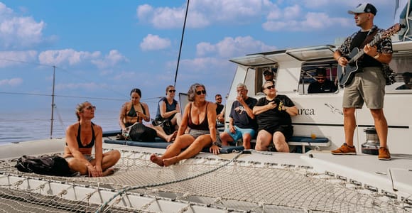 Alicante: Nachmittagskreuzfahrt mit Aperitif und Live-Musik