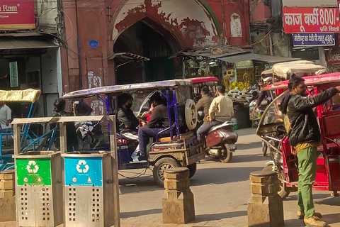 Delhi: Old Delhi Heritage Walk and Food Tour Old Delhi Walking Food tour with Pick up and drop by car