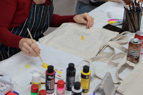 Alicante: Design Your Own Tote Bag Art Workshop