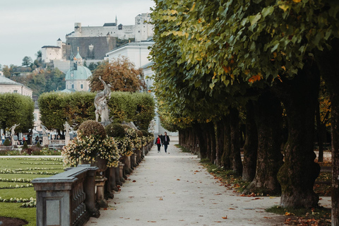 Von Wien aus: Tagestour Wachau, Melk, Hallstatt und SalzburgPrivate Tour