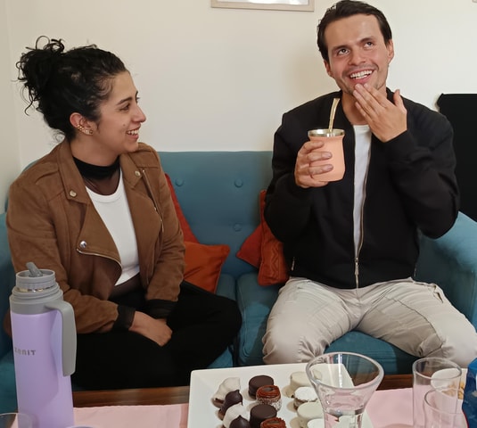 Montevideo: Mate food tasting with artisanal alfajores