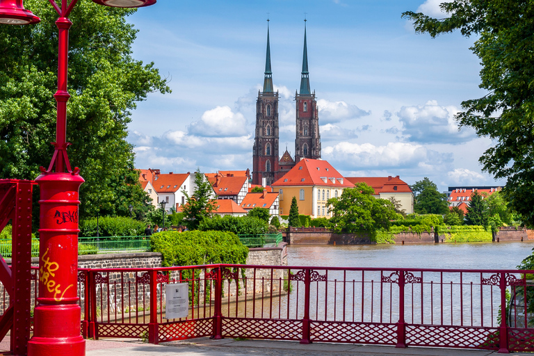 Wrocław: Old Town Private Walking Tour with Viewpoint Entry Wrocław: Old Town Private Walking Tour with Viewpoint Entry
