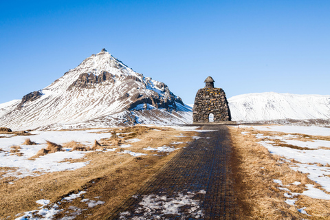 Półwysep Snaefellsnes i Kirkjufell - wycieczka w małej grupiePółwysep Snaefellsnes i wycieczka w małej grupie do Kirkjufell