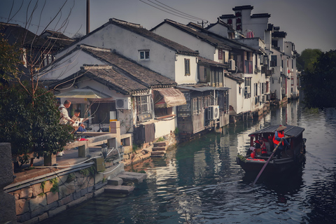 From Shanghai: Suzhou Day Trip with Garden & Temple
