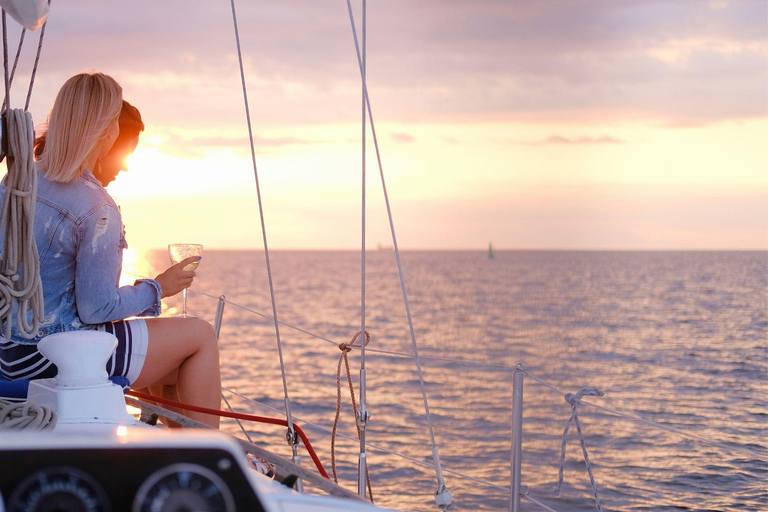 Dia: Day & Sunset Cruise with Menu by Greece's Top 100 Chef