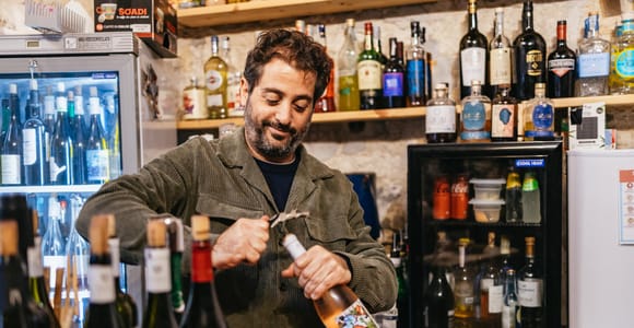 Palermo: Weinverkostung mit Snacks in der Bottega Monteleone