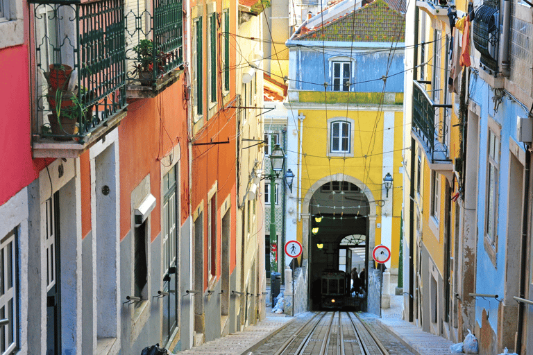 Best of Lisbon: Private Walking Tour with a Local 2-Hour Private Tour
