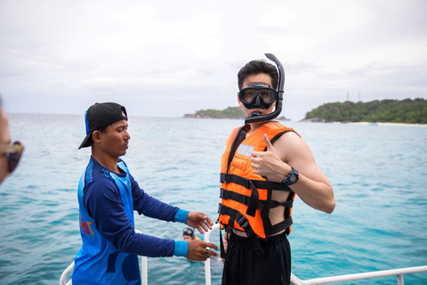 Ilha Similan - SnorkelingOpção Catamarã