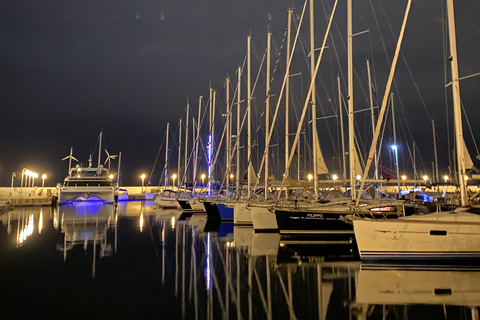 Gdansk: Scenic Evening Yacht Cruise with ProseccoNight Cruise