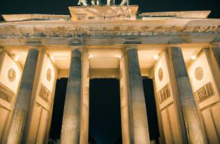 Berlin: Self-Guided Mystery Tour in Mitte (nur auf Englisch)