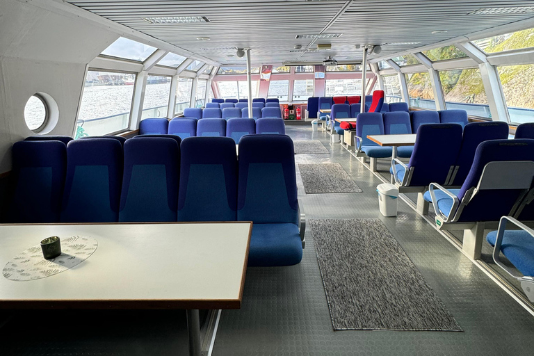 From Svolvær: Lofoten Trollfjord Cruise & Sea Eagle Safari Lofoten: Trollfjord Cruise with Sea Eagle Safari