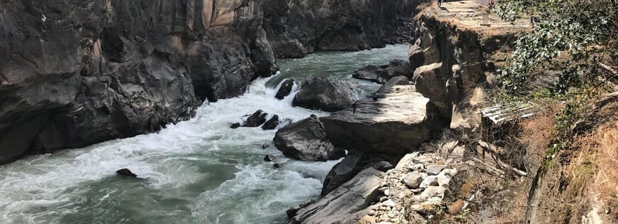 Shangri-la depuis/vers Lijiang et arrêt à la gorge du Saut du Tigre
