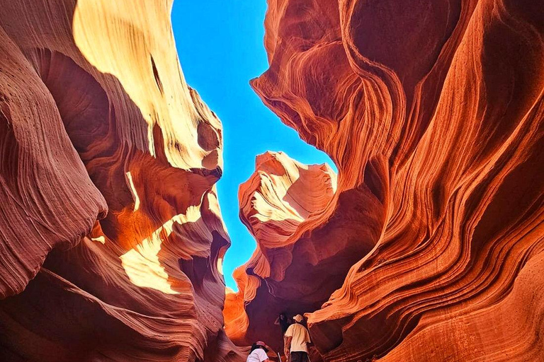 From LA: 7 Southwest Wonders in 5 Days — Small-Group Tour 4 people in 1 Hotel Room