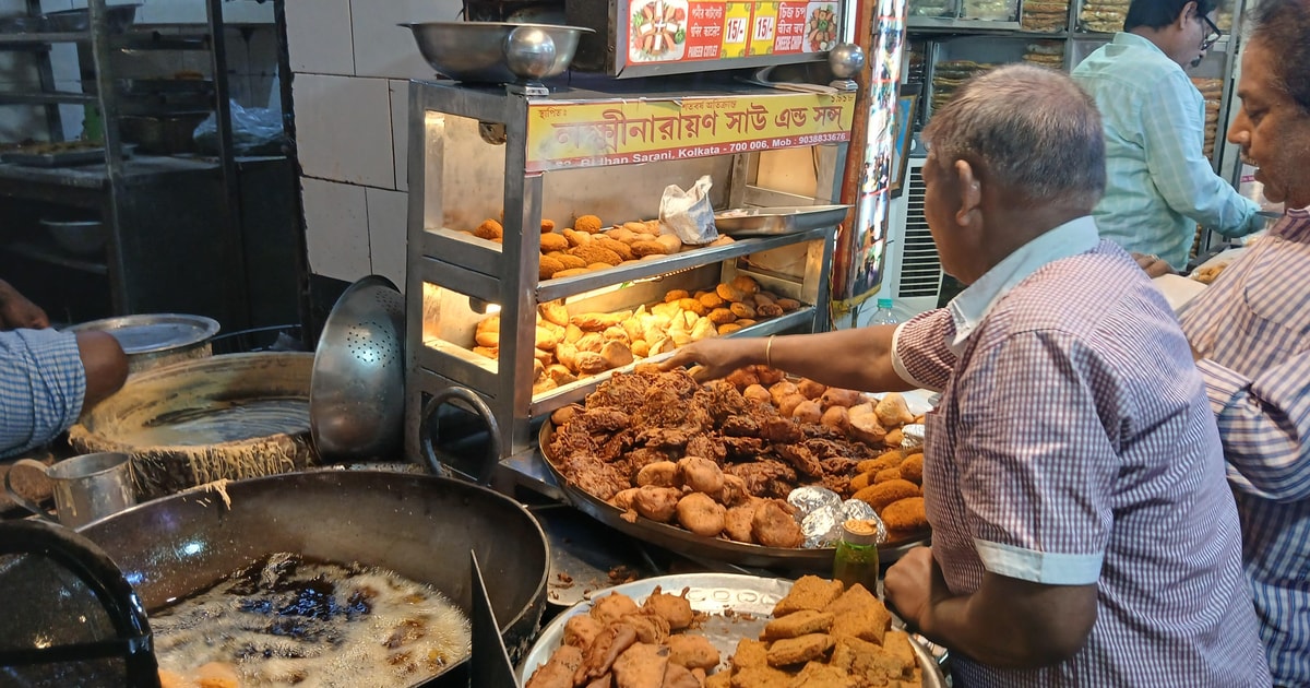 Kolkata's Street Food & Nightlife Tour- Midtown Madness | GetYourGuide