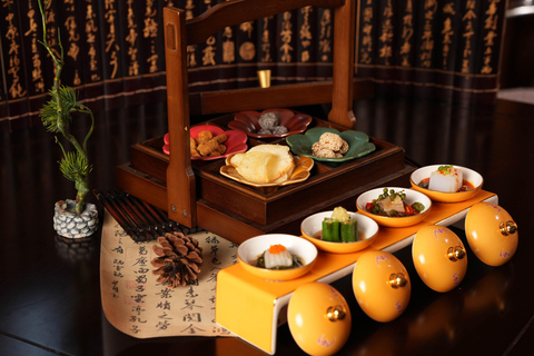 Beijing: Royal Cuisine Museum & Dinner Show - YuXianDu Row 4–5 – Dinner